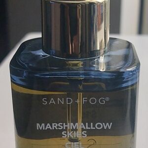 Sand + Fog Marshmallow Skies